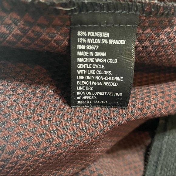 Worthington size 18w pant burgundy - Picture 4 of 4